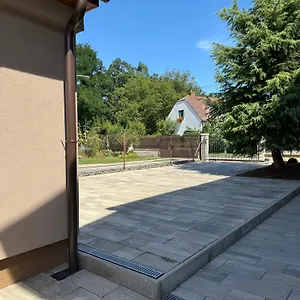 Kvetinova Zahrada Ferienhaus Prag
