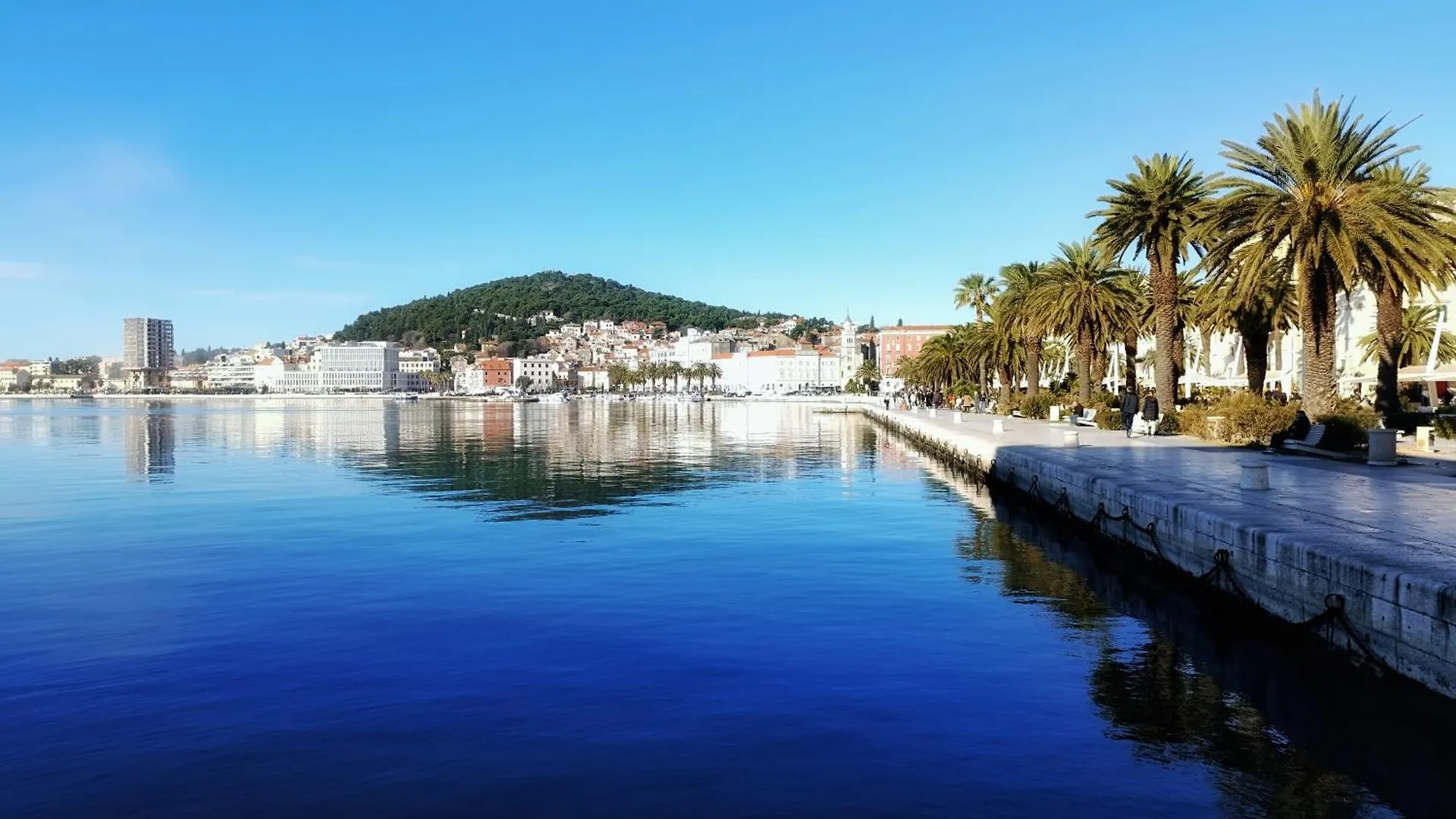 Apartment With Terrace And Free Parking - Beach Nearby Split Croatia