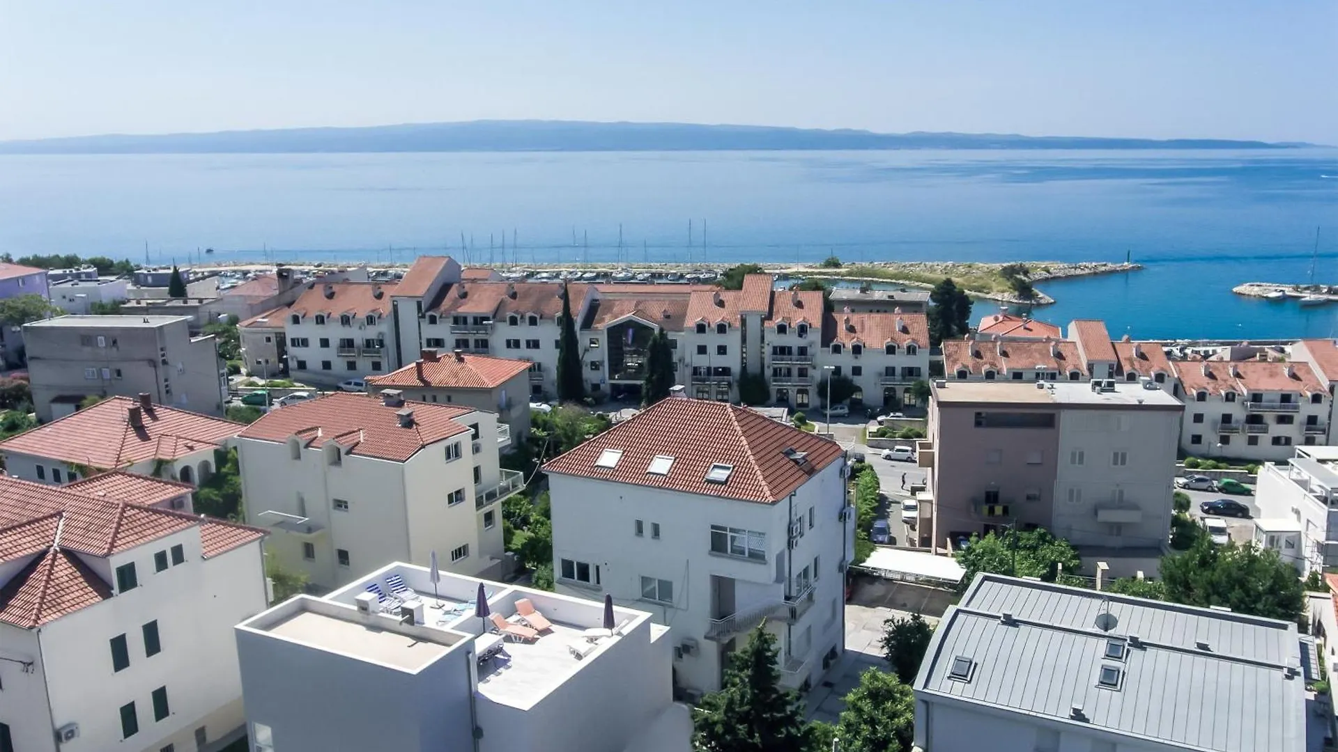 Apartment With Terrace And Free Parking - Beach Nearby Split 0*,